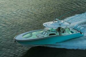 2026 Mag Bay 38 Center Console