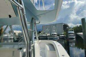 2014 Bahama 41 FS thumbnail 11
