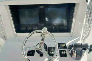 2014 Bahama 41 FS thumbnail 7