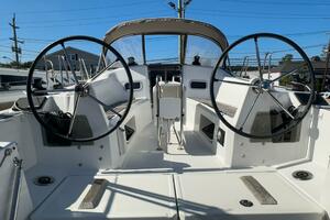 34ft Jeanneau Yacht For Sale