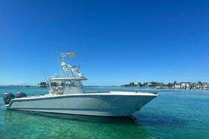 MISS MAE 2014 Freeman 37VH Yacht For Sale in FORT LAUDERDALE FL
