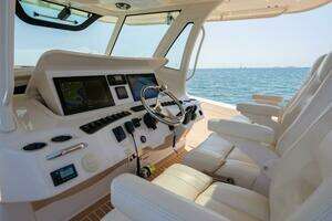 CARPE DIEM 2019 Grady-White 376 Canyon Yacht For Sale in San Diego CA
