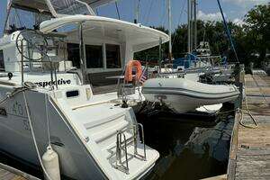 2016 Lagoon 400 S2 thumbnail 14
