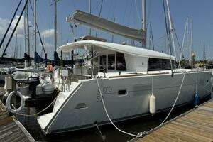 2016 Lagoon 400 S2 thumbnail 10