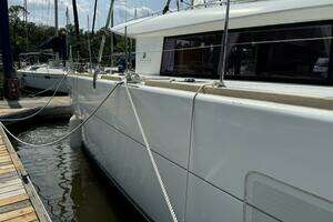2016 Lagoon 400 S2 thumbnail 8