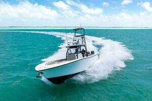 2015 Yellowfin CC thumbnail 30