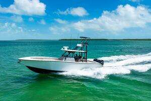 2015 Yellowfin CC thumbnail 9