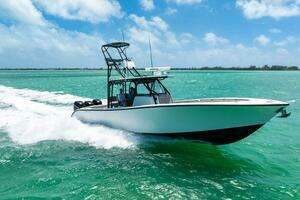 2015 Yellowfin CC thumbnail 1
