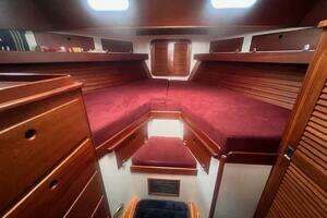 LAST DANCE 42ft Hinckley Yacht For Sale