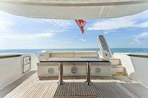 2013 Ferretti Yachts 620 thumbnail 5