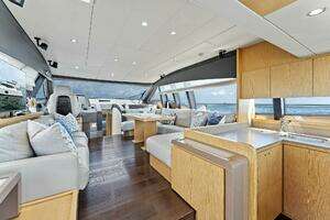 2013 Ferretti Yachts 620 thumbnail 15