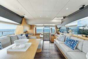 2013 Ferretti Yachts 620 thumbnail 7