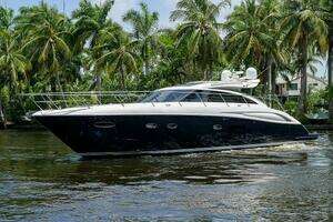 2013 Princess V62 thumbnail 1