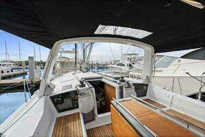 2018 Beneteau 41.1 thumbnail 6