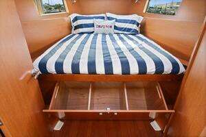 2018 Beneteau 41.1 thumbnail 61