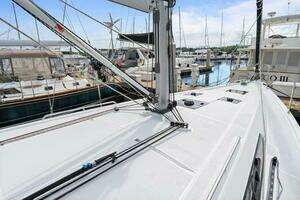 2018 Beneteau 41.1 thumbnail 20