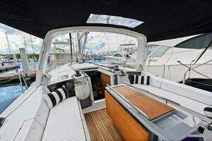 2018 Beneteau 41.1 thumbnail 31