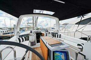 2018 Beneteau 41.1 thumbnail 32