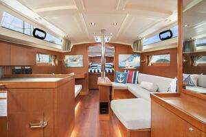 2018 Beneteau 41.1 thumbnail 36