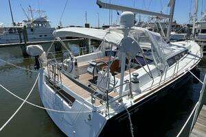 2013 Beneteau Oceanis 48 thumbnail 9