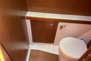 2013 Beneteau Oceanis 48 thumbnail 45