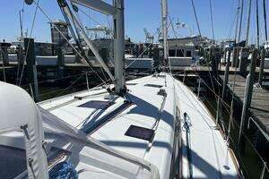 2013 Beneteau Oceanis 48 thumbnail 57