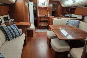 2007 Beneteau 49 thumbnail 32