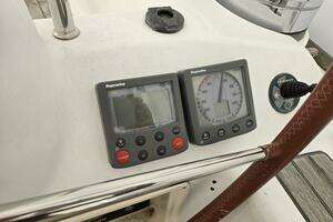 2007 Beneteau 49 thumbnail 13