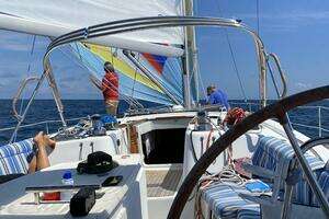 2007 Beneteau 49 thumbnail 8