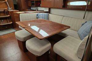 2007 Beneteau 49 thumbnail 35