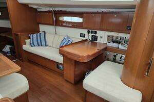 2007 Beneteau 49 thumbnail 38