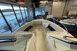 29ft Boston Whaler Yacht For Sale