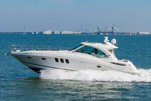 2007 Sea Ray 48 Sundancer thumbnail 3