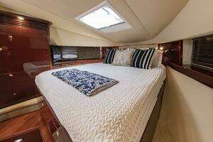 2007 Sea Ray 48 Sundancer thumbnail 25