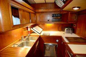 1983 Nautor Swan 651 thumbnail 6
