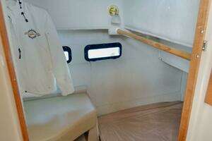 2013 Ranger Tugs R-31 CB thumbnail 14