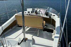 2013 Ranger Tugs R-31 CB thumbnail 17