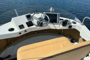 2013 Ranger Tugs R-31 CB thumbnail 22