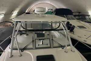 32ft Boston Whaler Yacht For Sale