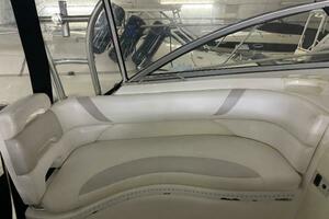 32ft Boston Whaler Yacht For Sale