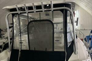 32ft Boston Whaler Yacht For Sale