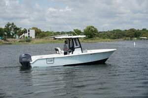 2017 25 SeaHunt 25 Gamefish  STBD Profile