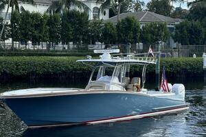 33ft Mag Bay Yacht For Sale