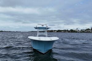 33ft Mag Bay Yacht For Sale