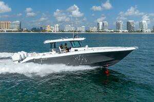  2024 HCB lujo Yacht For Sale in San Juan 