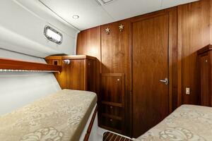 2006 34 Mainship Rum Runner II - WhattakKeeper