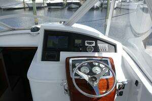 2002 Miller Marine 38 Open thumbnail 6