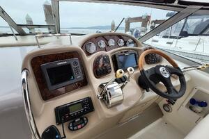 PRICE REDUCED  99 000cad 34ft Sea Ray Yacht For Sale