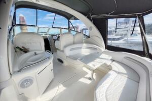 PRICE REDUCED  99 000cad 34ft Sea Ray Yacht For Sale
