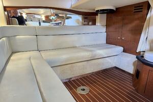 PRICE REDUCED  99 000cad 34ft Sea Ray Yacht For Sale